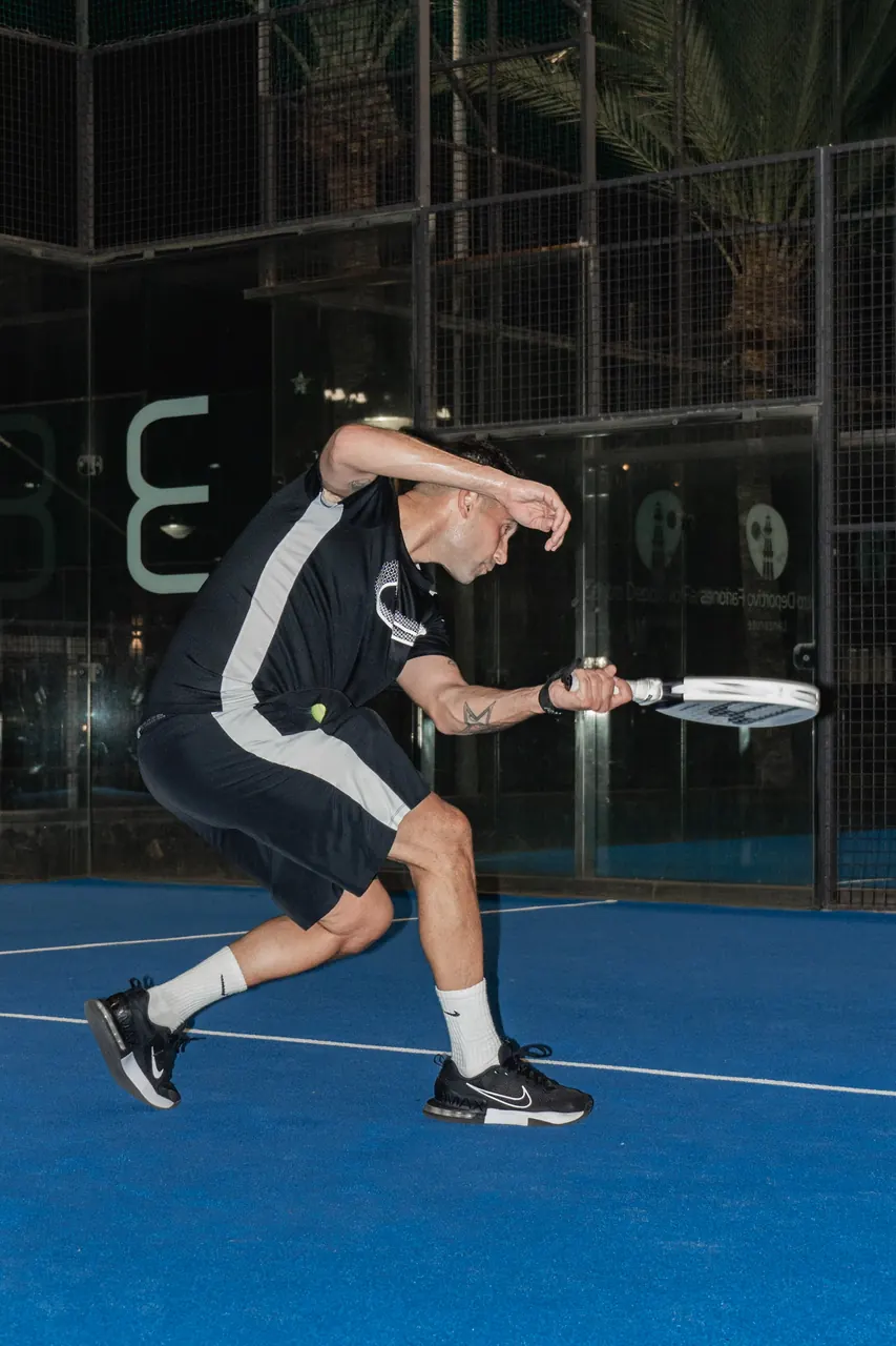 Técnica de pádel en pista